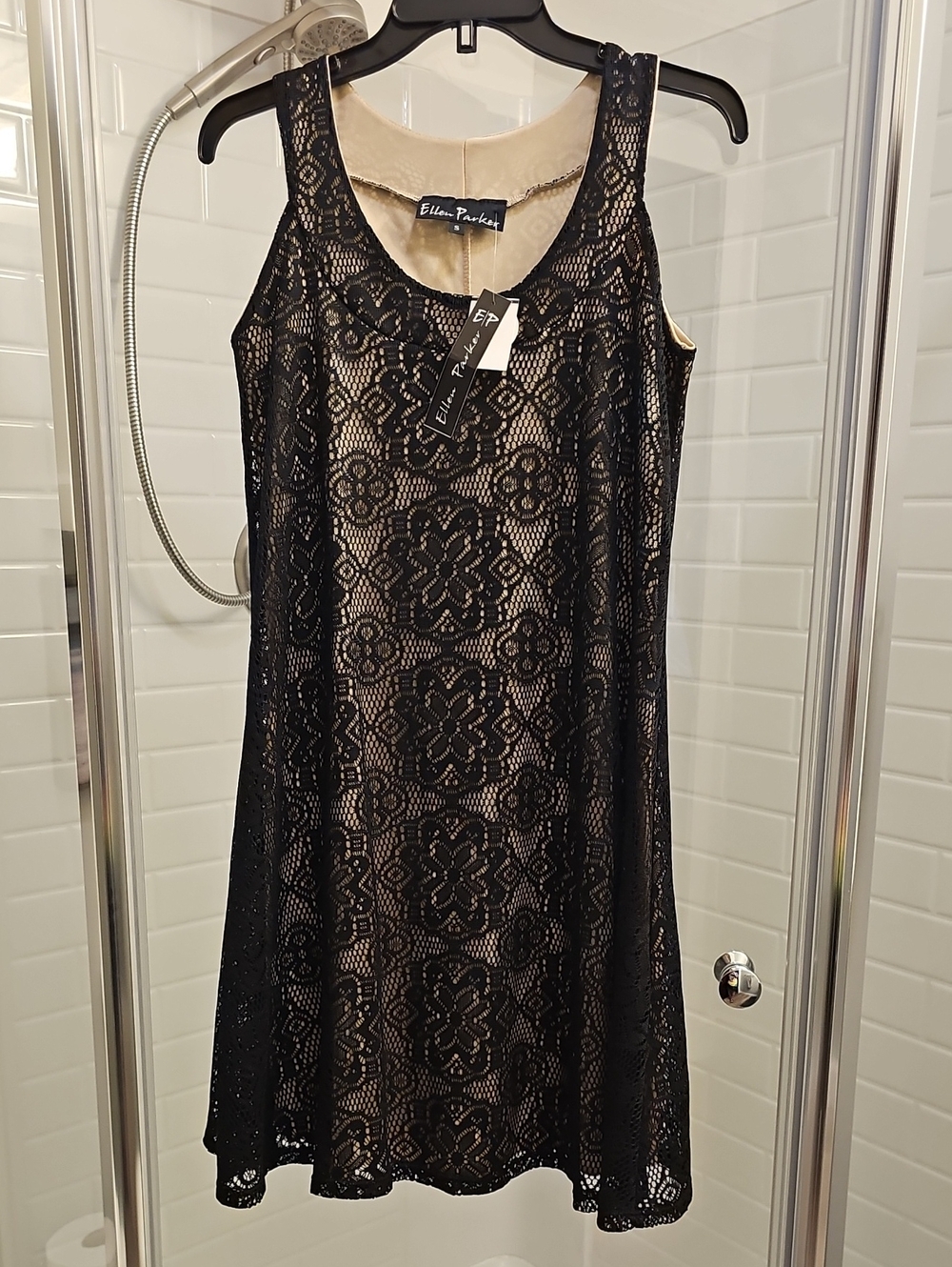 Ellen Parker Women's Black Lace Overlay A-Line Dress. NWT. Size Small. - Picture 2 of 6